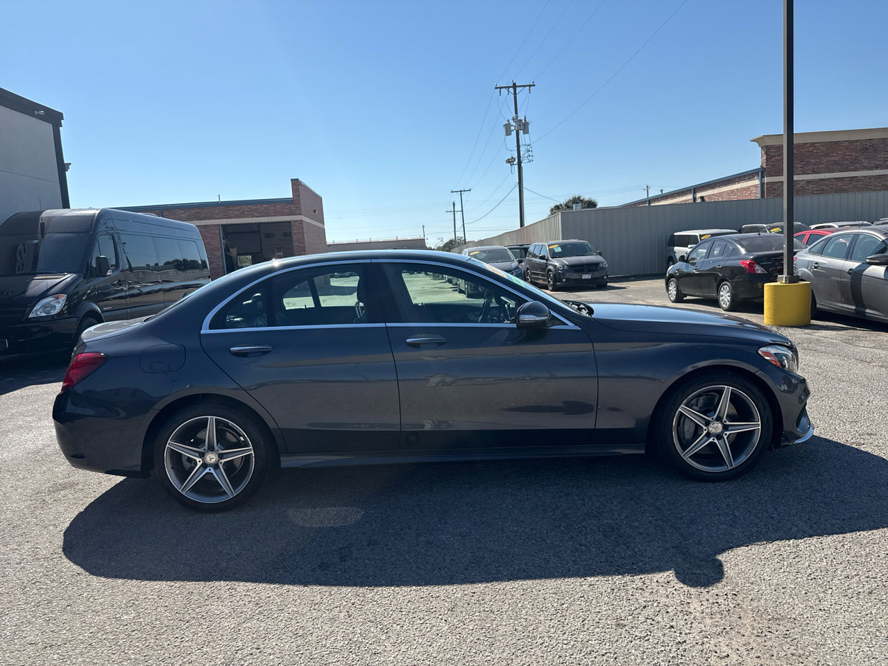 Used 2015 Mercedes-Benz C 400 4MATIC image 4