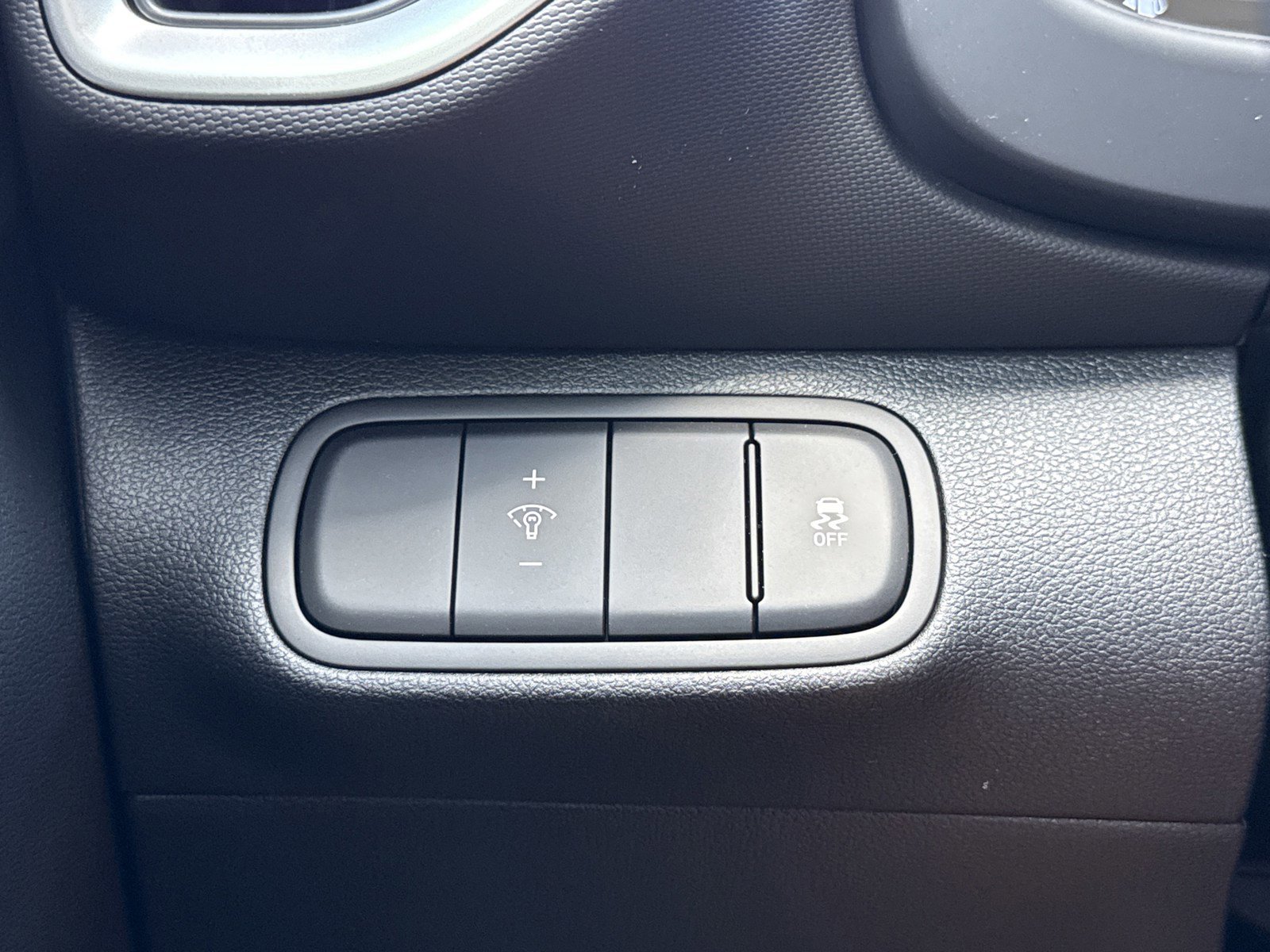 New 2026 Hyundai Venue SE image 15