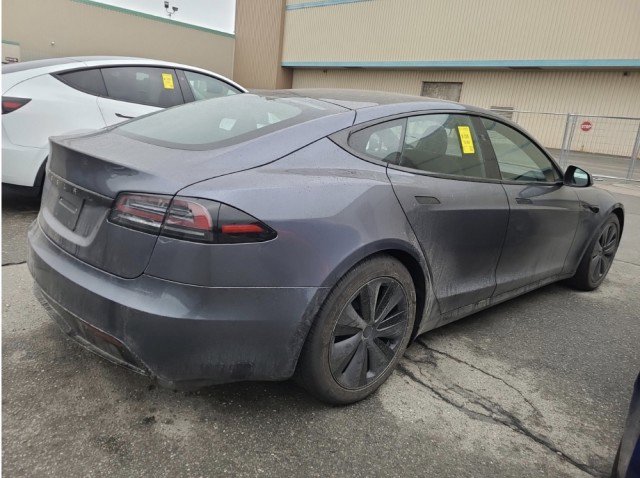 Used 2023 Tesla Model S image 2