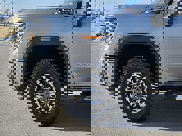 New 2026 GMC Sierra 2500 SLT w/ SLT Convenience Package image 6