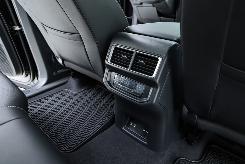 New 2026 Volkswagen Atlas SE image 39