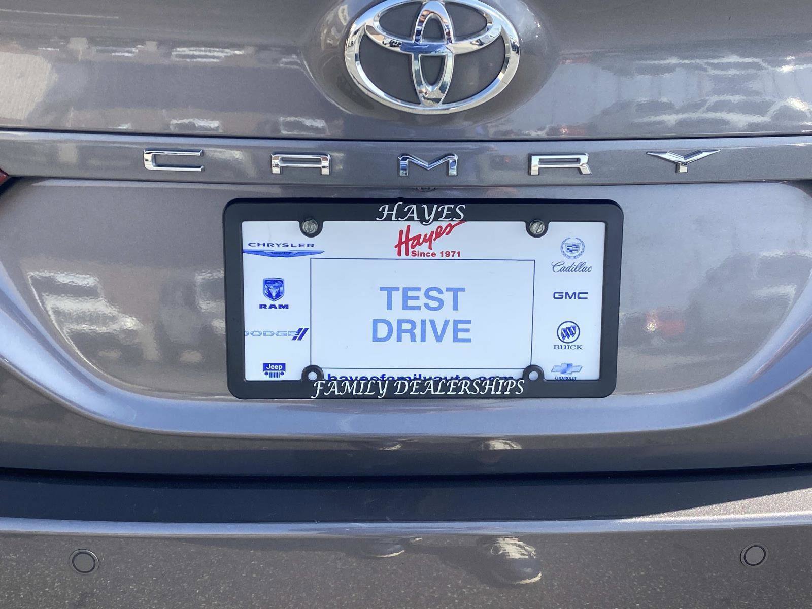 Used 2022 Toyota Camry XSE w/ Driver Assist Package image 6