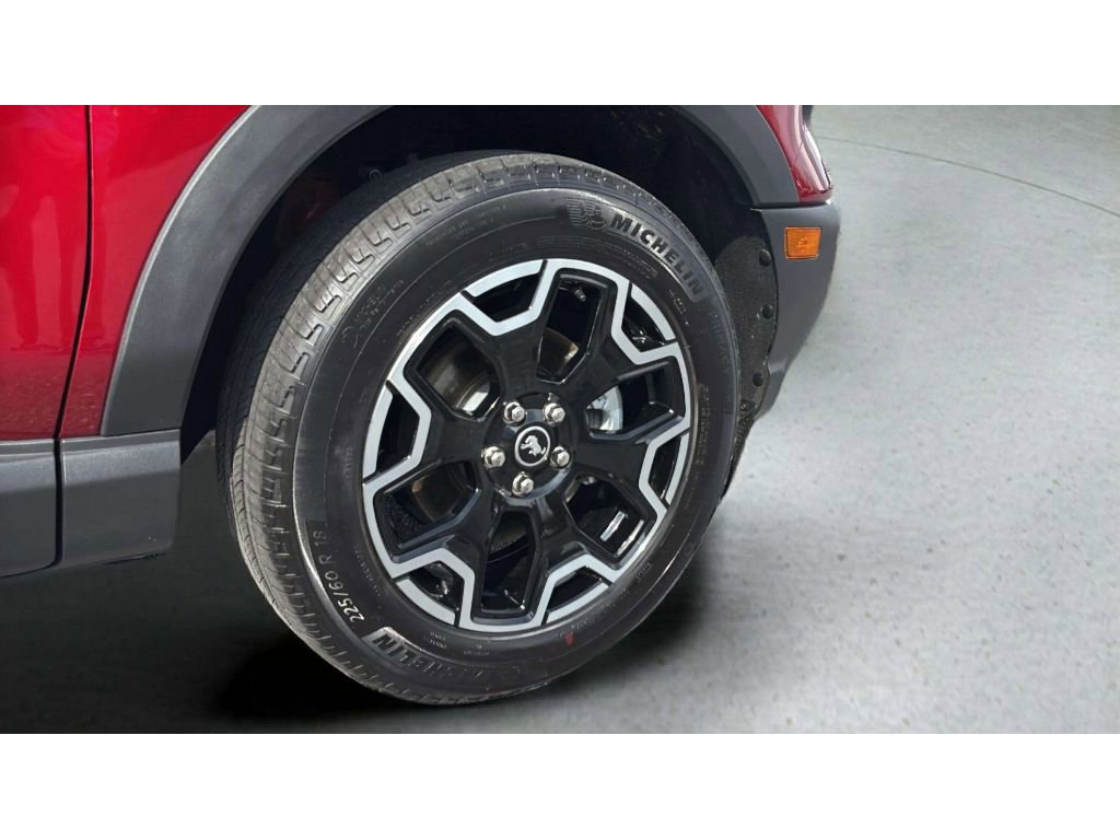 Used 2025 Ford Bronco Sport Outer Banks w/ Outer Banks Tech Package+ AWD/4WD image 22