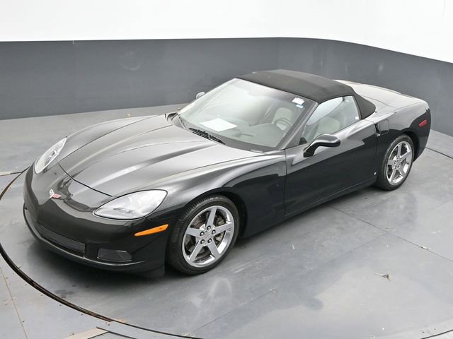 Used 2007 Chevrolet Corvette Convertible w/ Preferred Equipment Group RWD image 27
