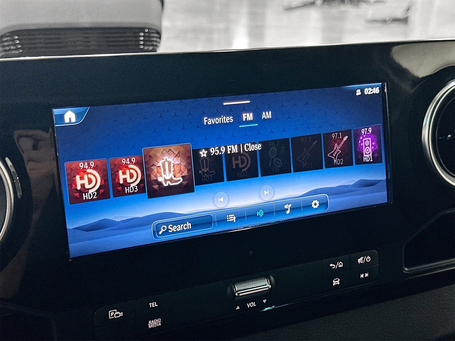 Used 2025 Mercedes-Benz Sprinter 2500 image 15