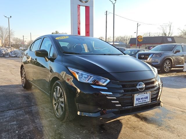 Used 2024 Nissan Versa SV w/ Trunk Package image 10