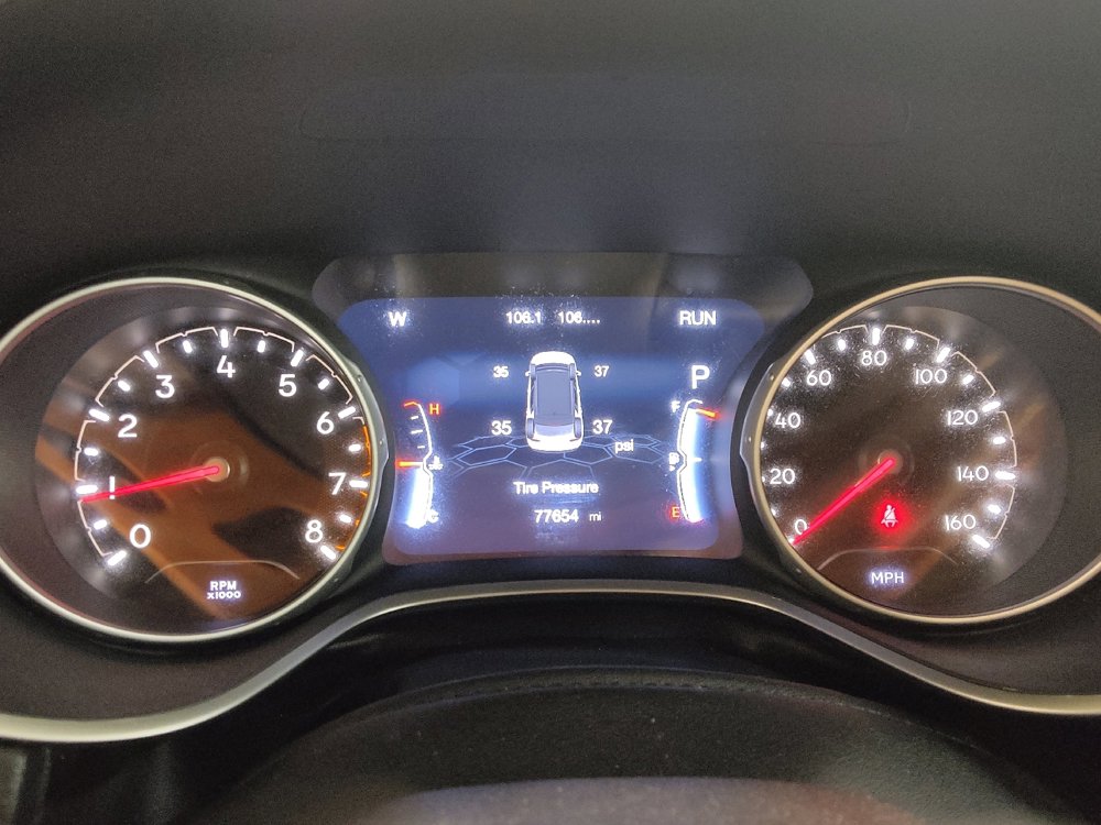 Used 2019 Jeep Compass Limited image 23