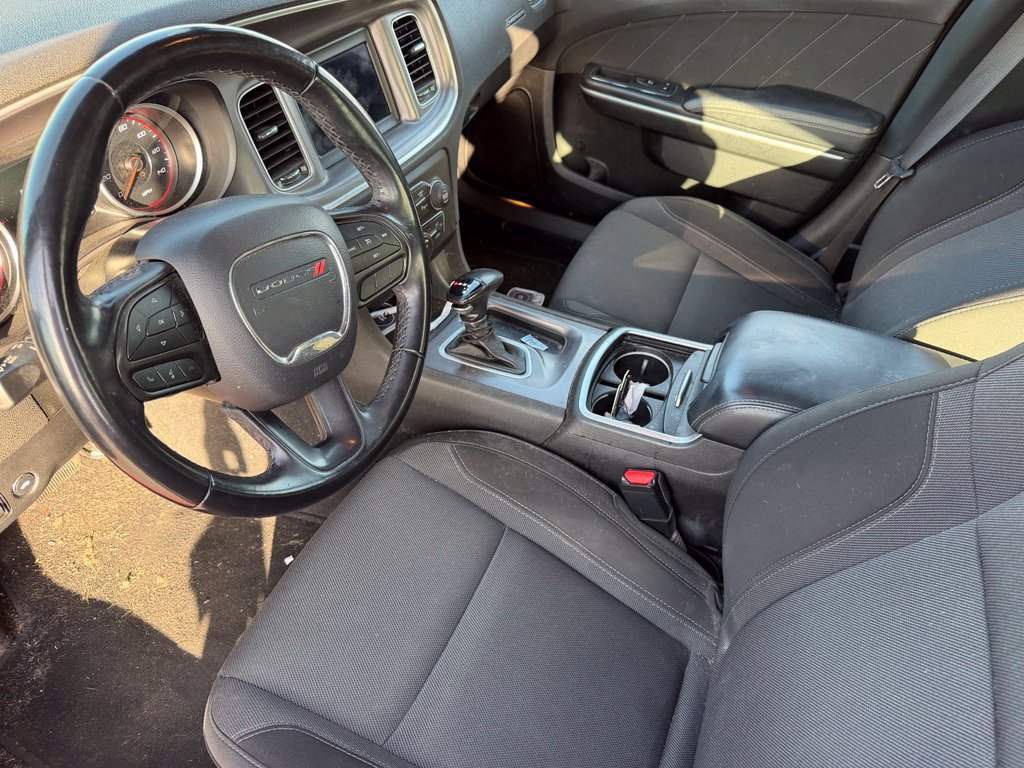 Used 2022 Dodge Charger SXT RWD image 10