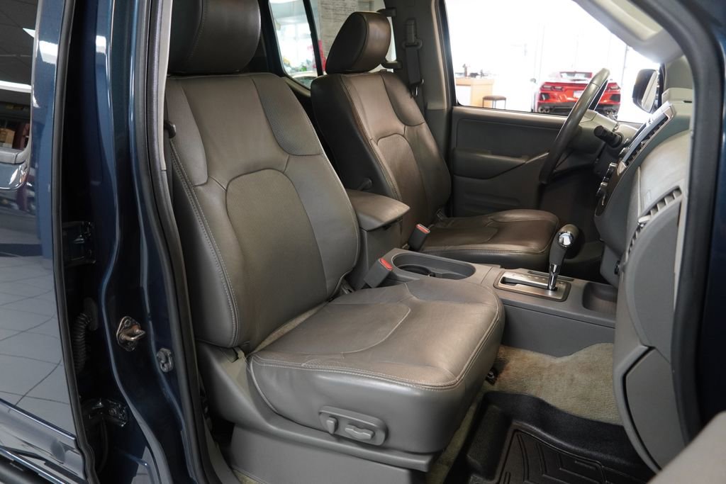 Used 2016 Nissan Frontier SL image 25