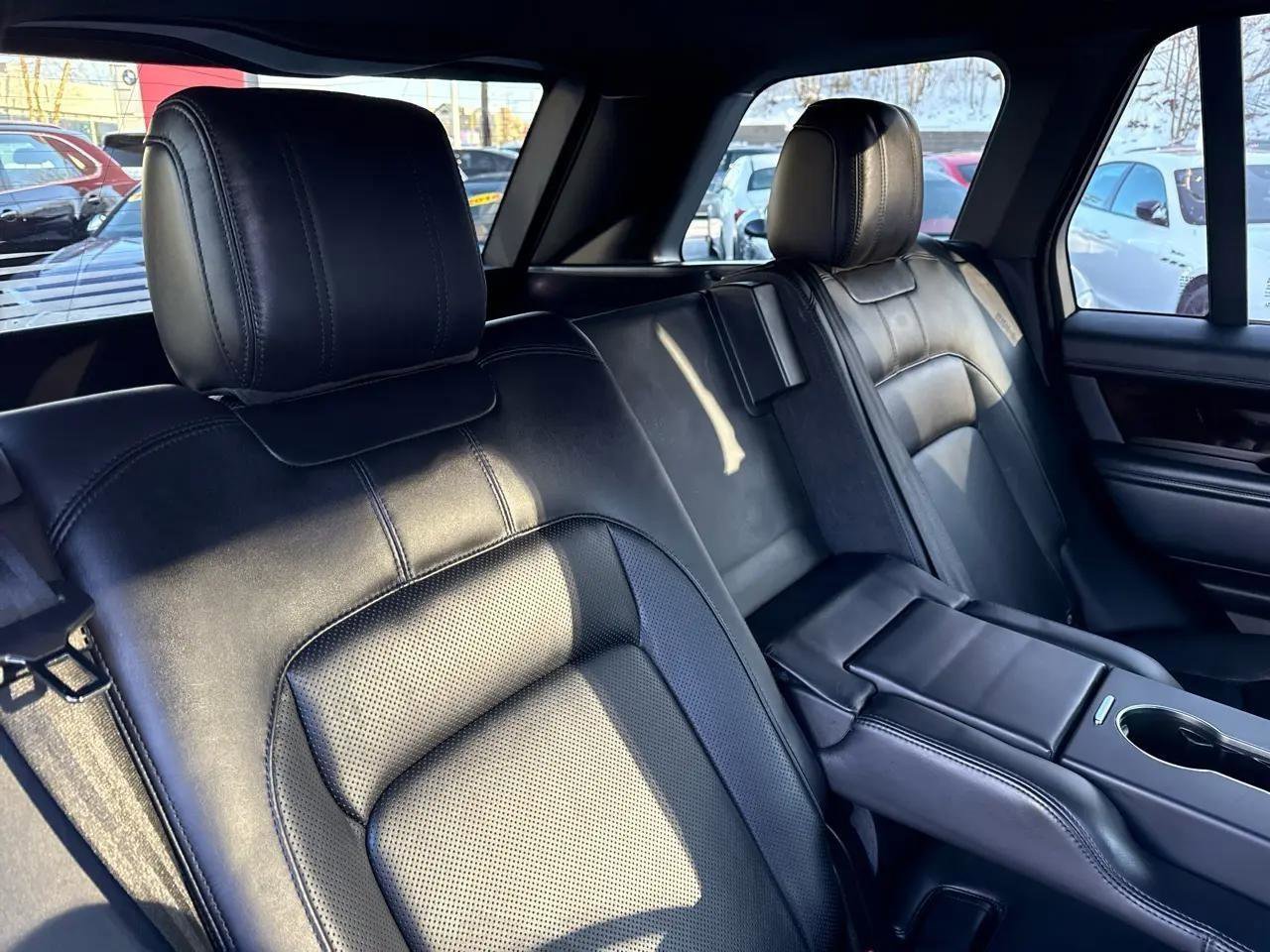 Used 2020 Land Rover Range Rover HSE image 34