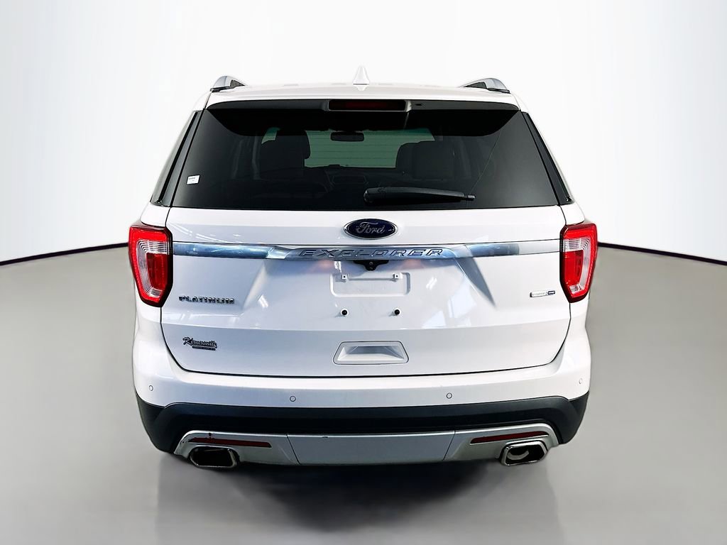 Used 2016 Ford Explorer Platinum AWD/4WD image 6