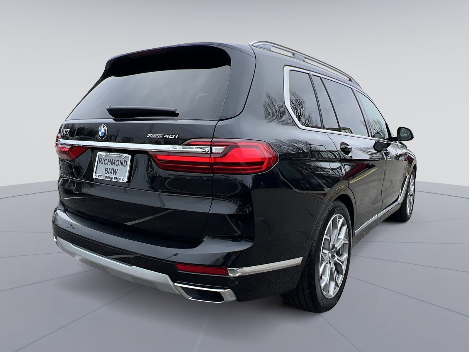 Used 2022 BMW X7 xDrive40i w/ Premium Package image 5
