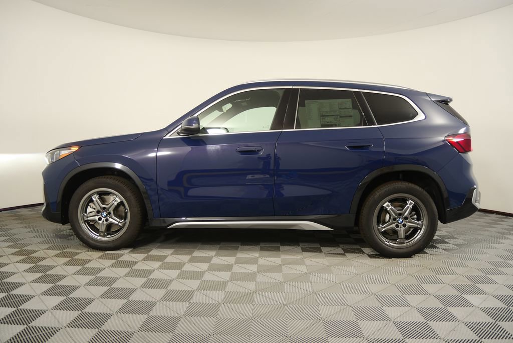 Used 2026 BMW X1 xDrive28i image 6