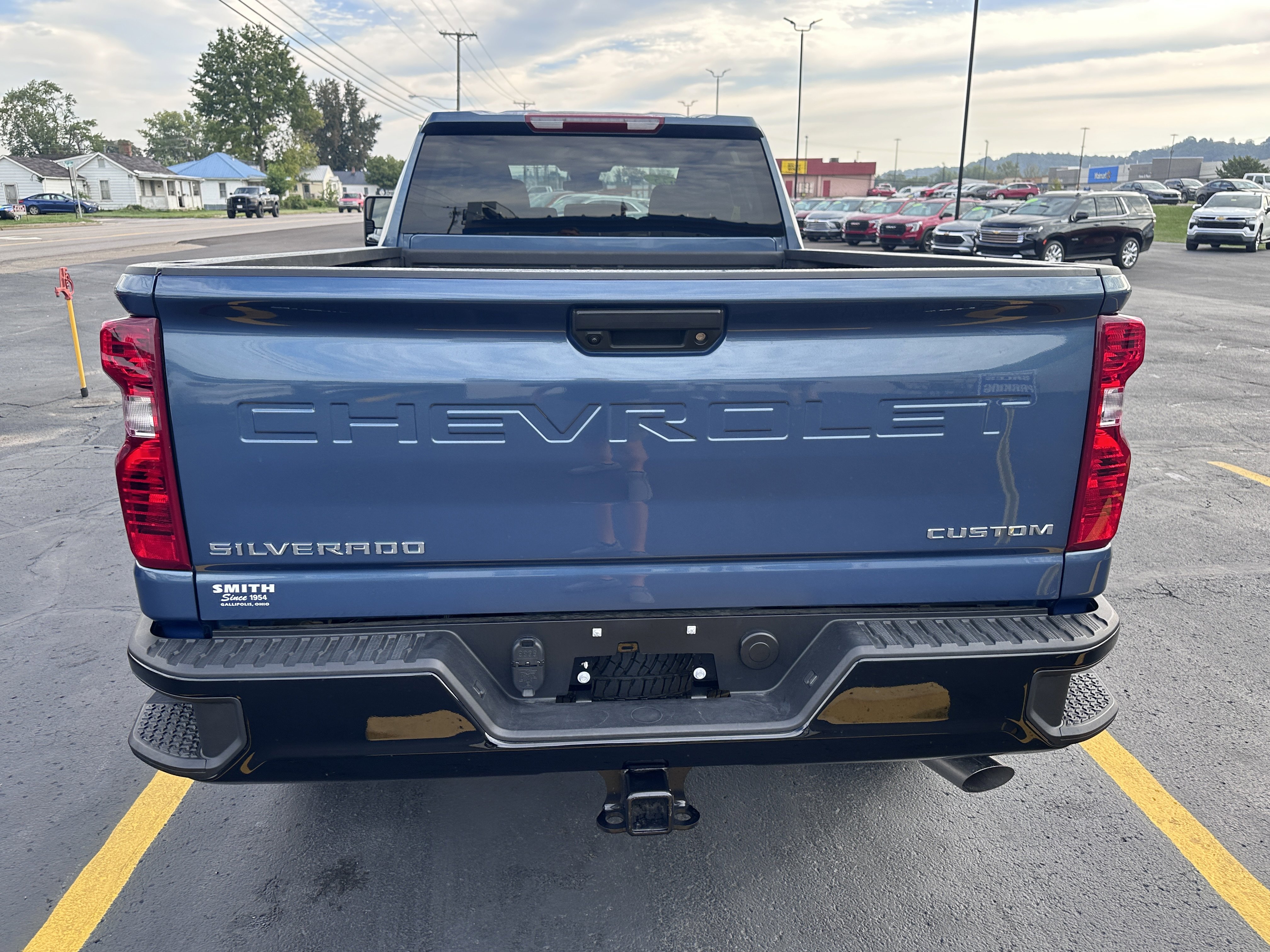 Used 2025 Chevrolet Silverado 2500 Custom image 8