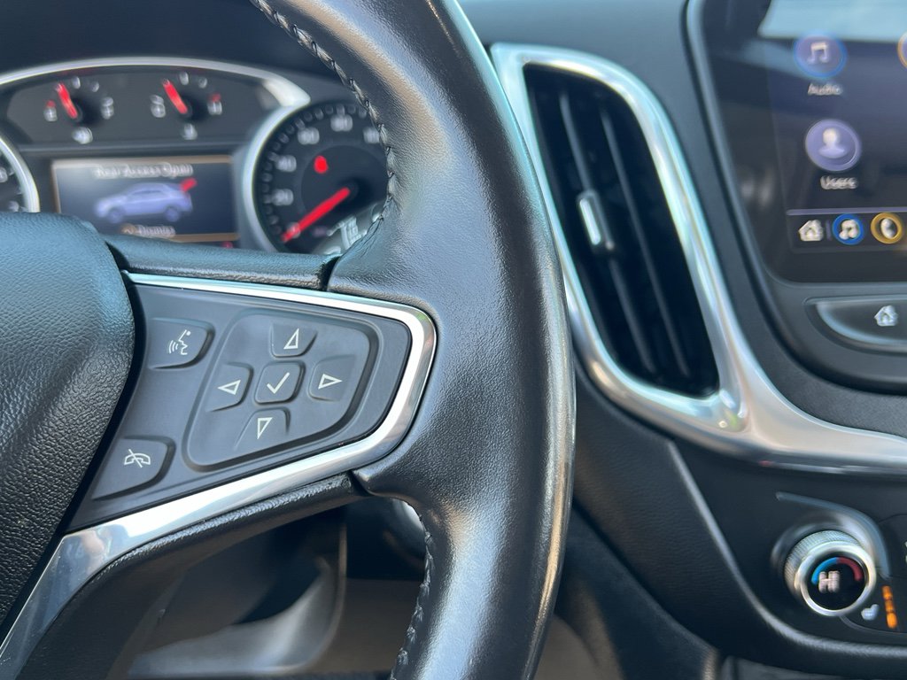 Used 2020 Chevrolet Equinox LT w/ Midnight Edition image 31