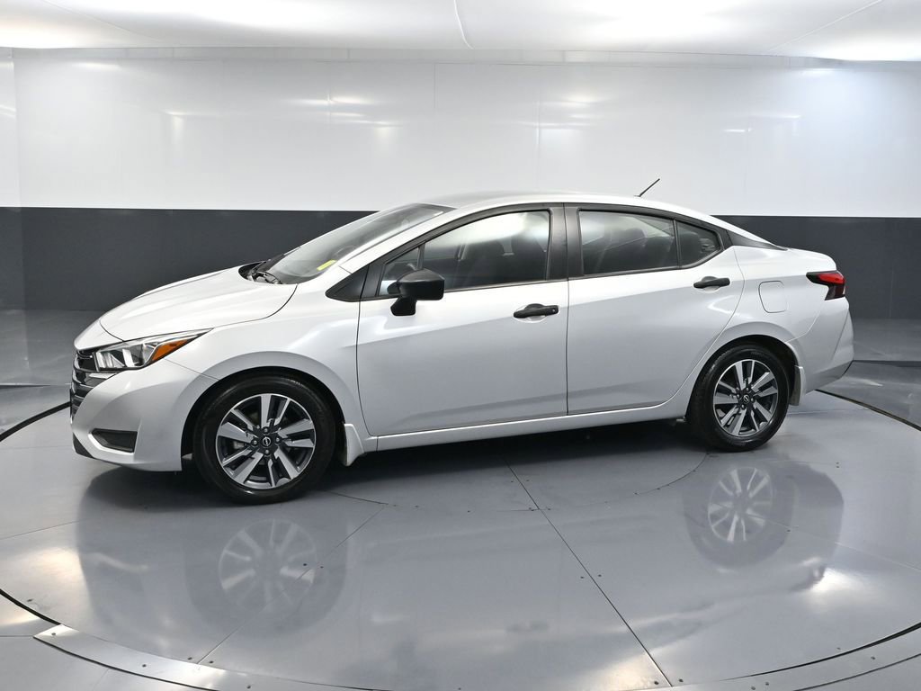 Used 2024 Nissan Versa S w/ S Plus Package image 10
