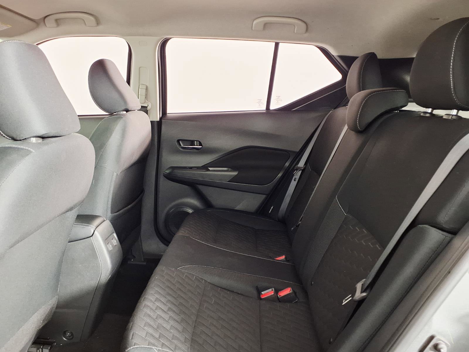 Used 2022 Nissan Kicks SV FWD image 13