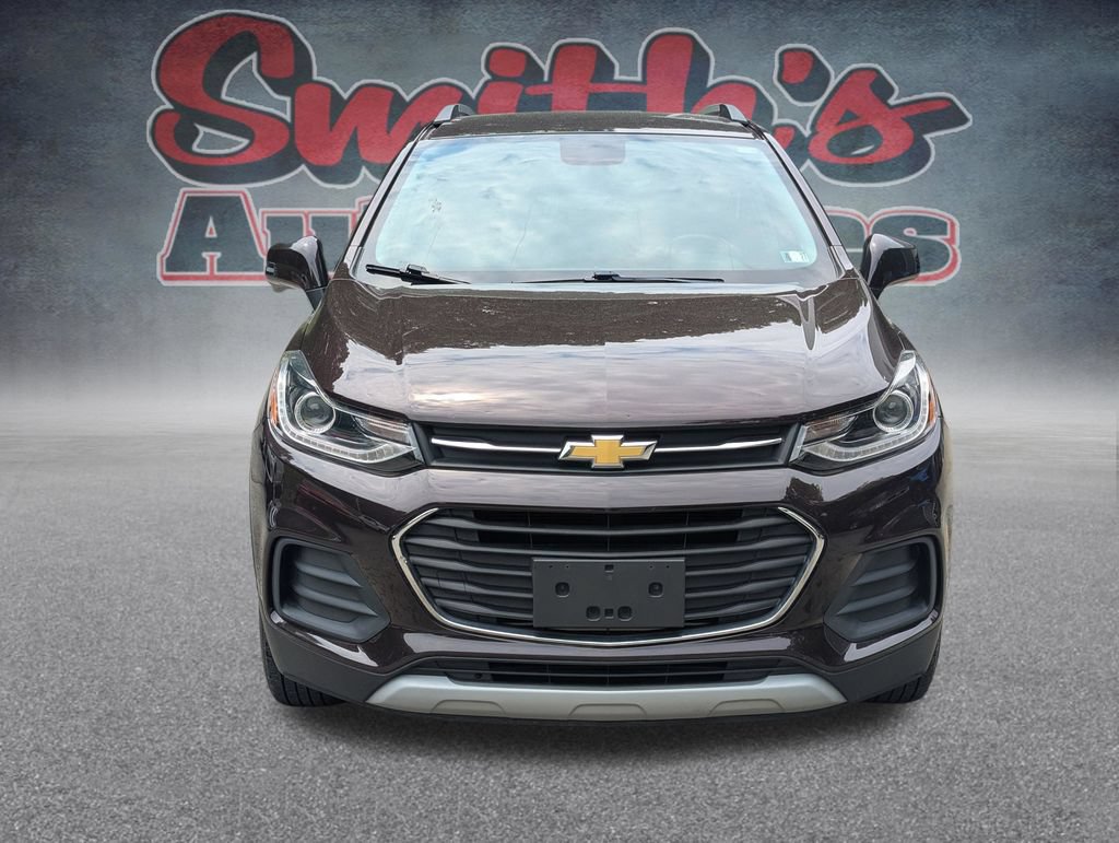Used 2022 Chevrolet Trax LT w/ Driver Confidence Package AWD/4WD image 2