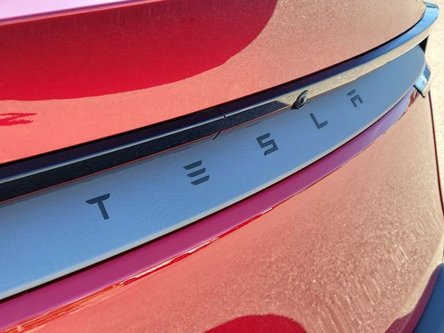 Used 2026 Tesla Model Y 2WD image 5