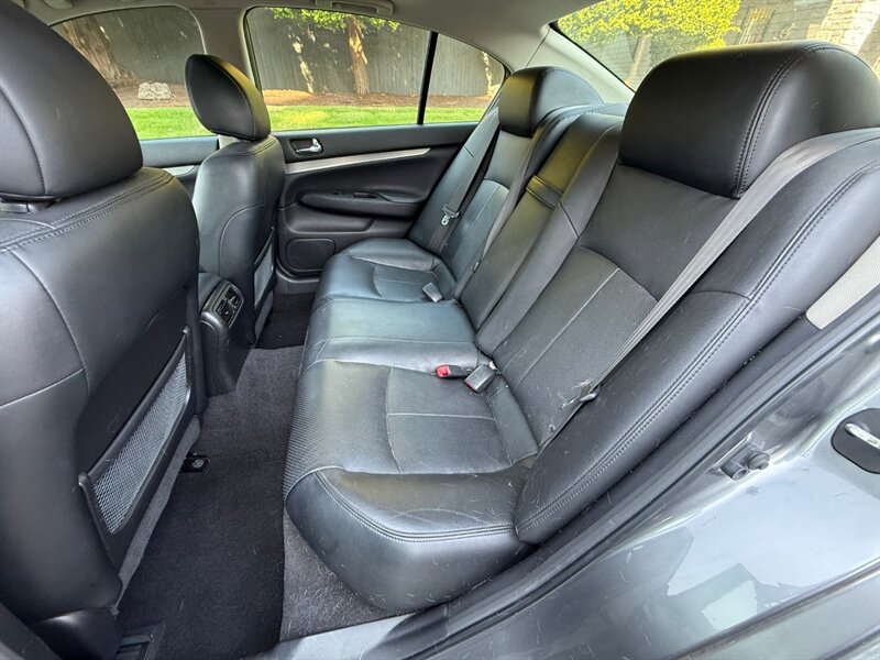 Used 2013 INFINITI G37 x w/ Premium Pkg AWD/4WD image 13