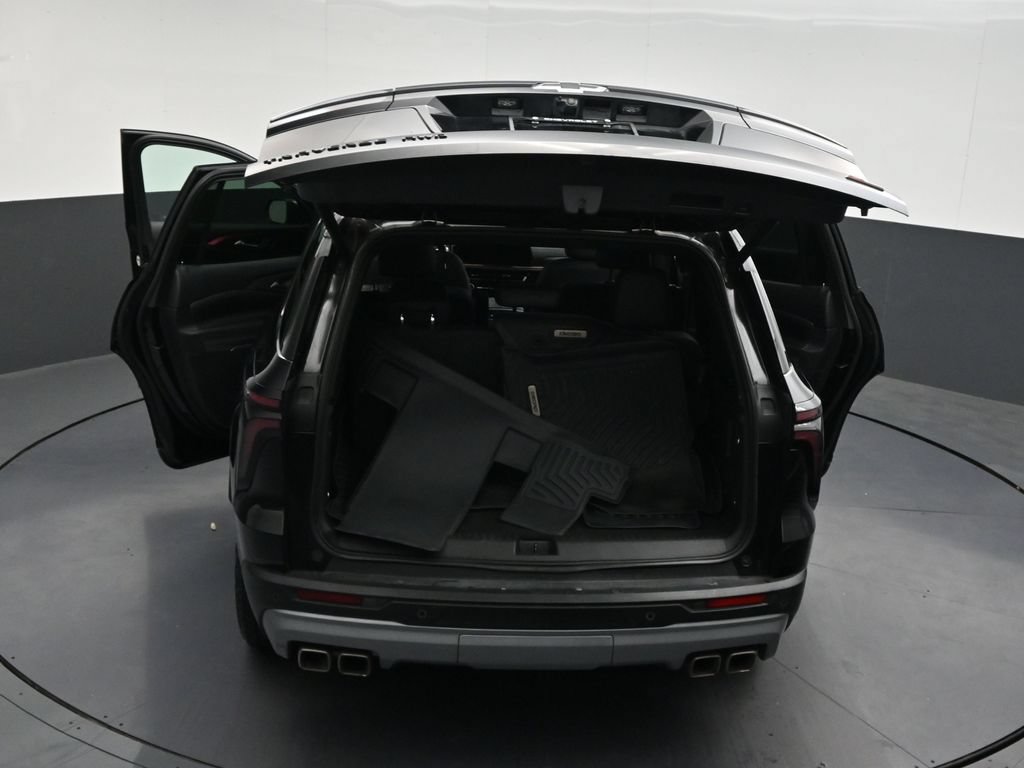 Used 2024 Chevrolet Traverse Z71 w/ Enhanced Driving Package AWD/4WD image 34