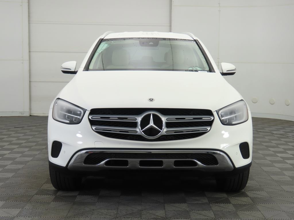 Used 2021 Mercedes-Benz GLC 300 4MATIC image 2