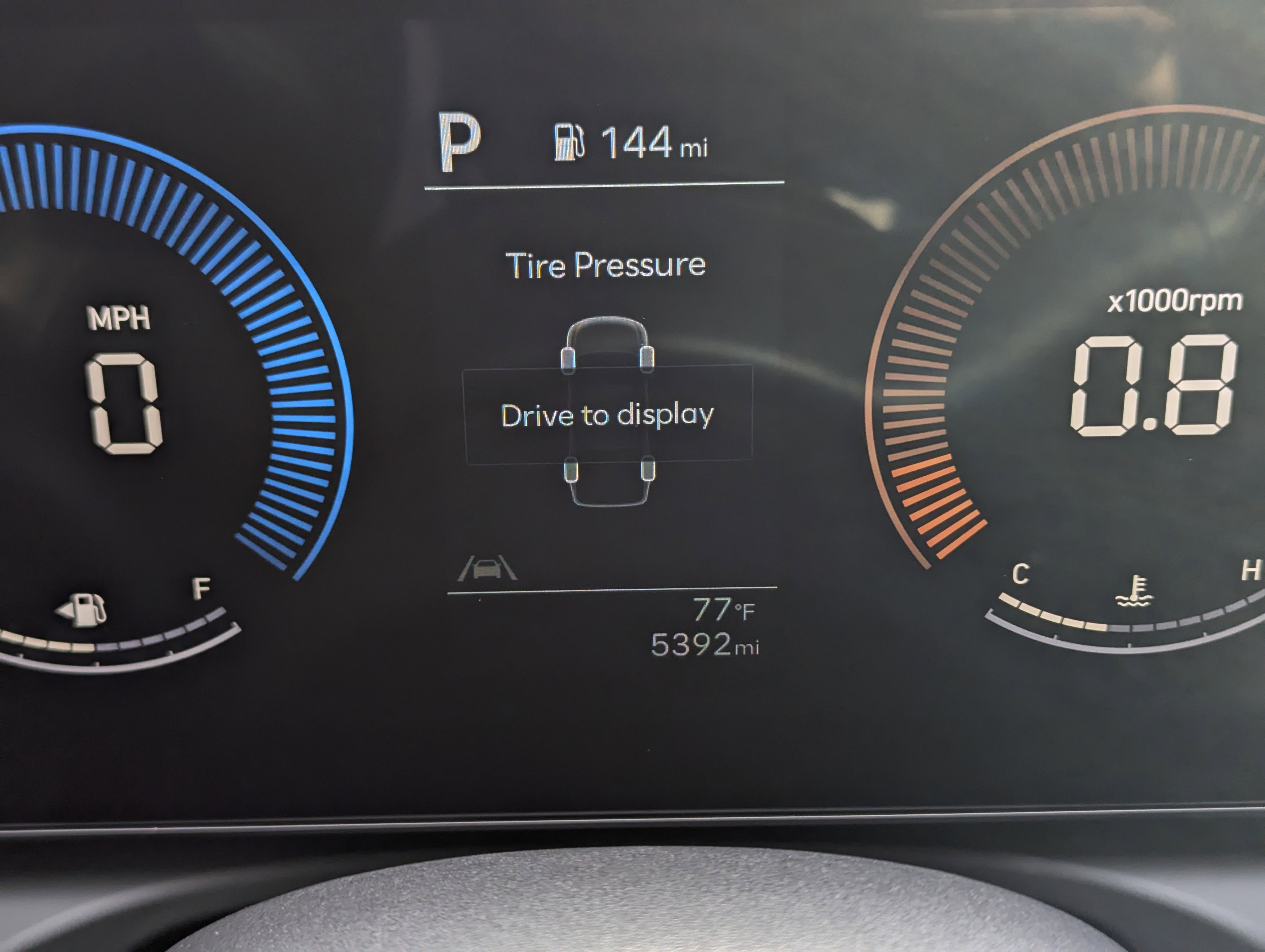 Certified 2025 Hyundai Santa Cruz SE image 13