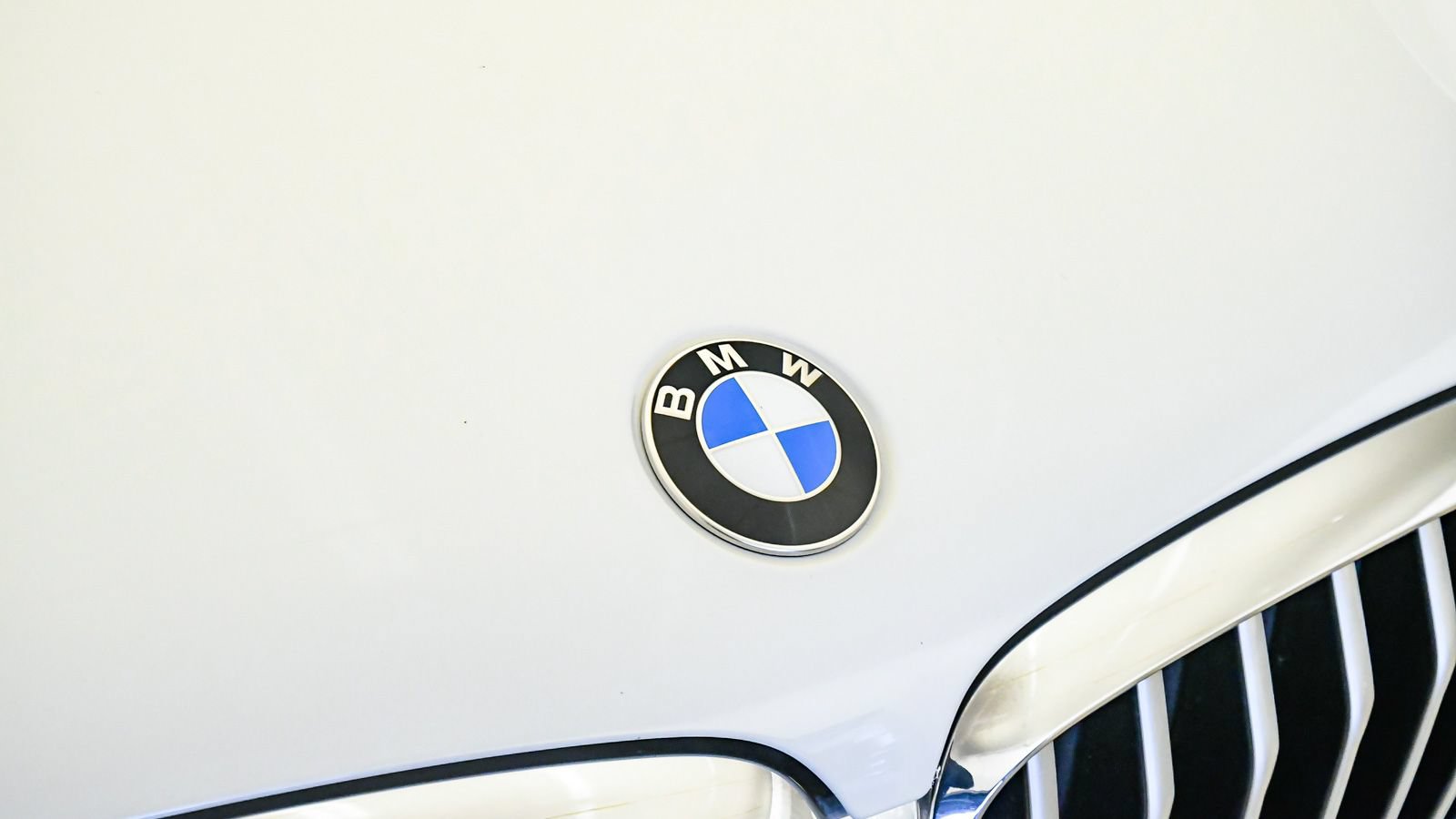 Certified 2022 BMW X5 sDrive40i w/ Premium Package RWD image 7