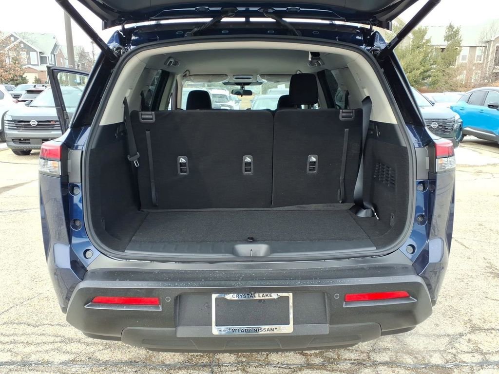 New 2026 Nissan Pathfinder SV image 31