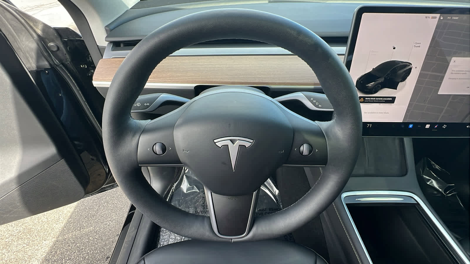 Used 2024 Tesla Model Y Performance image 18