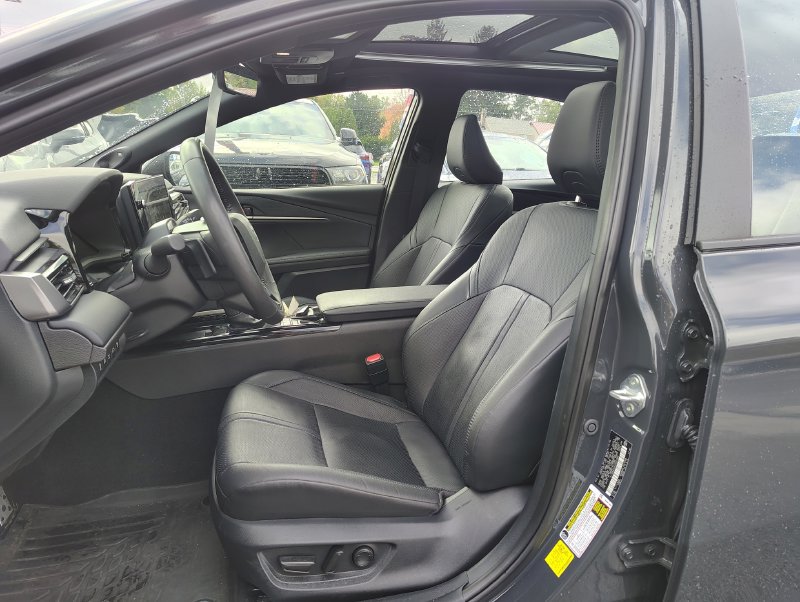 Used 2025 Toyota Camry XSE w/ Premium Plus Package FWD image 9