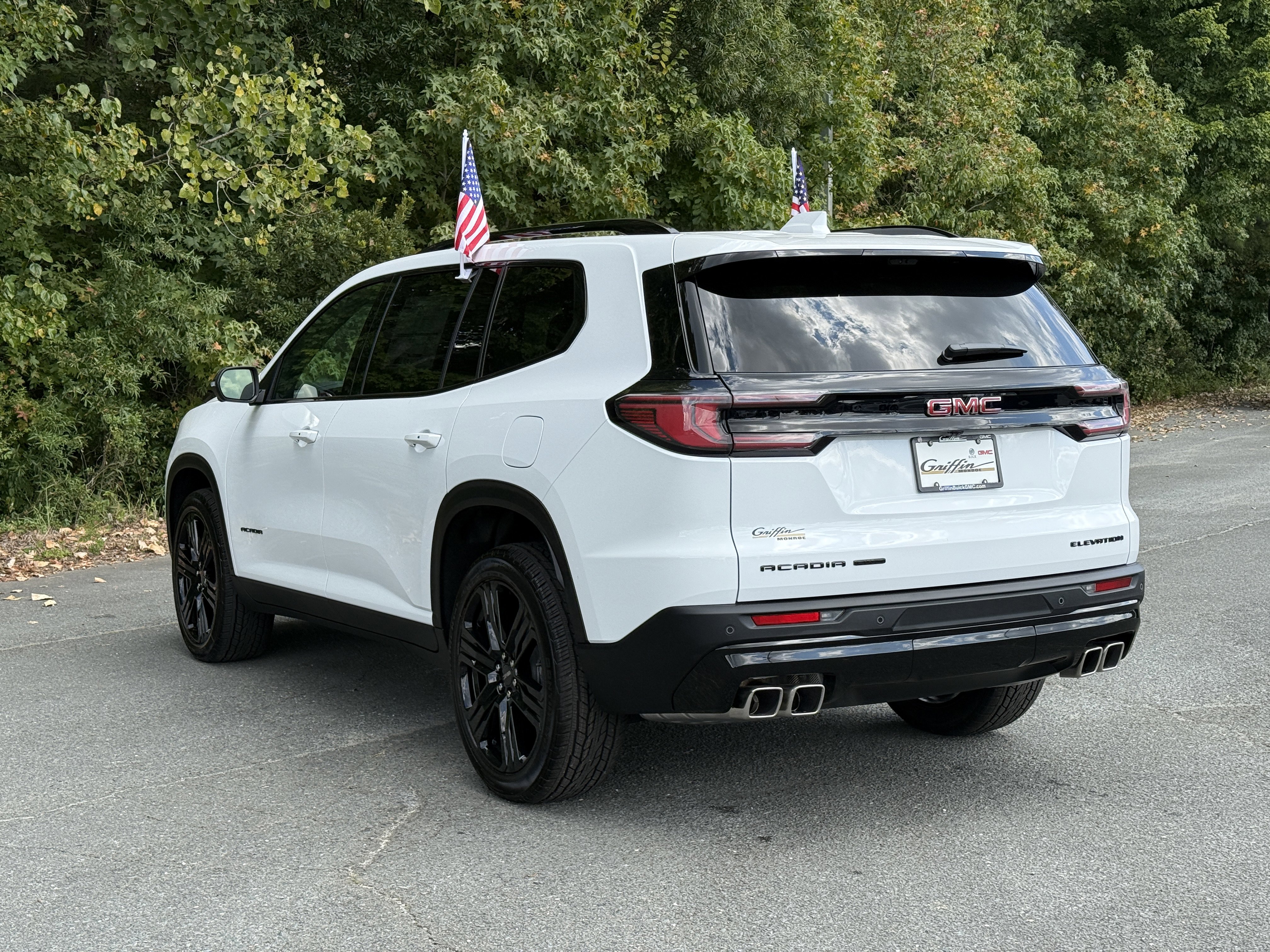 New 2026 GMC Acadia Elevation w/ Black Edition image 7