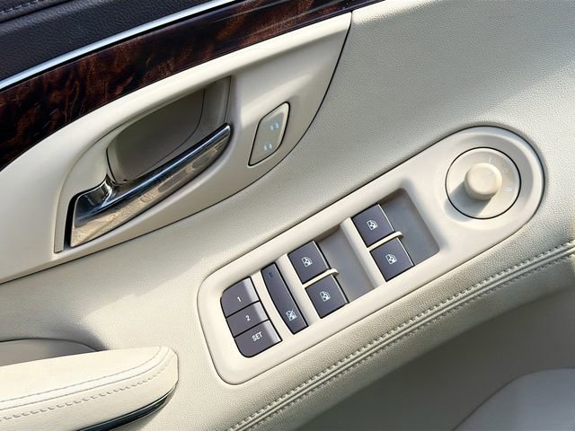 Used 2016 Buick LaCrosse Leather w/ Experience Buick Package FWD image 17