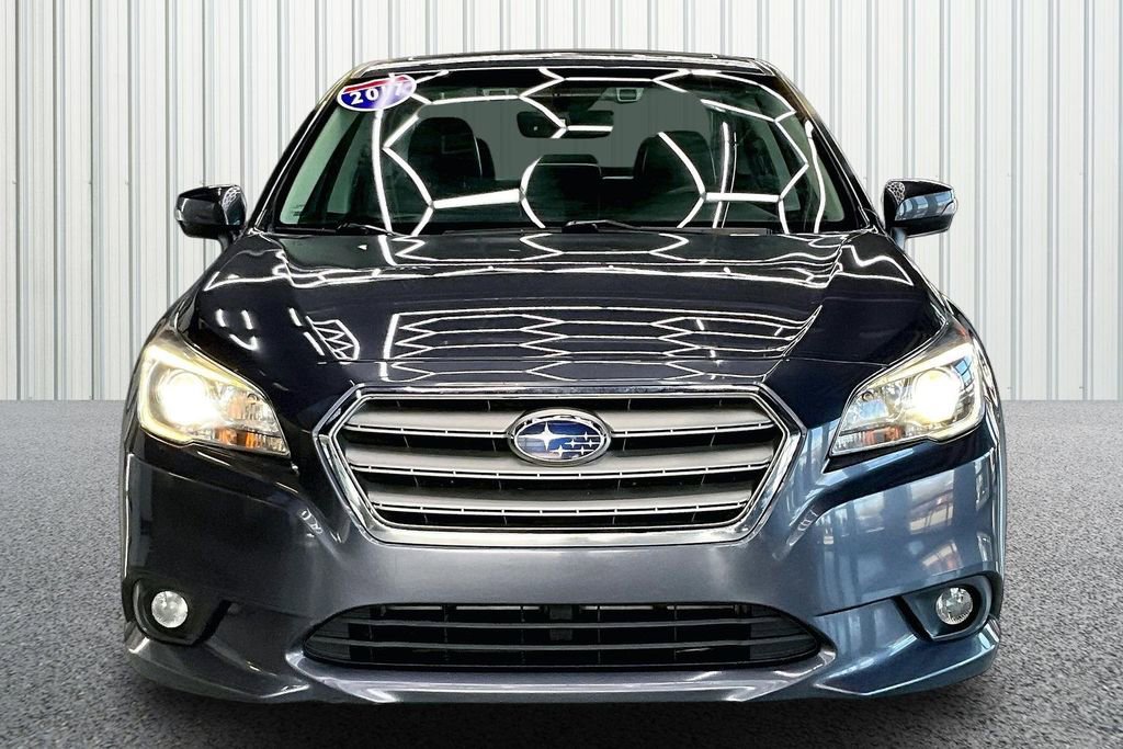Used 2017 Subaru Legacy 2.5i Limited AWD/4WD image 2