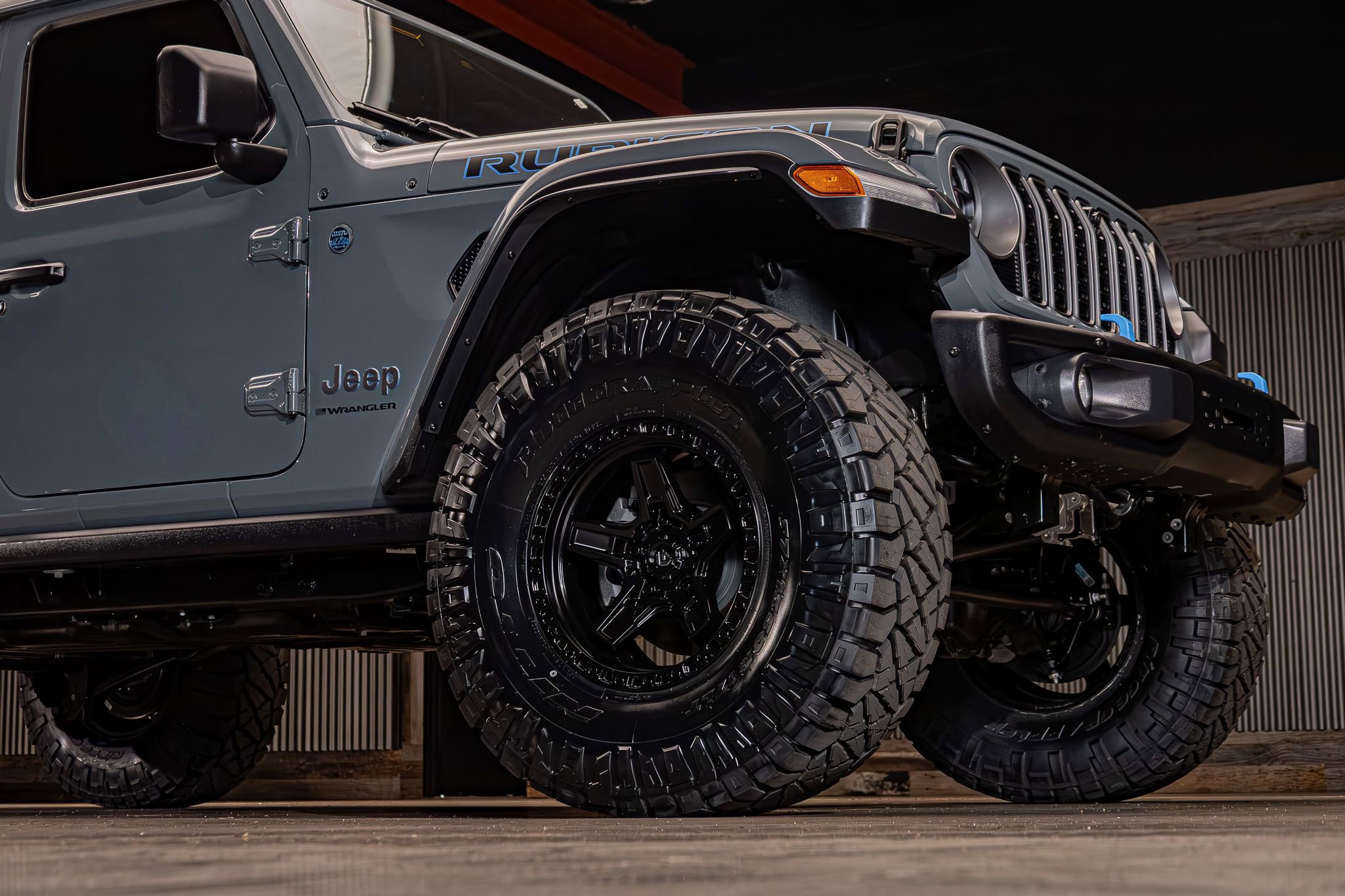 Used 2025 Jeep Wrangler Unlimited Rubicon AWD/4WD image 12
