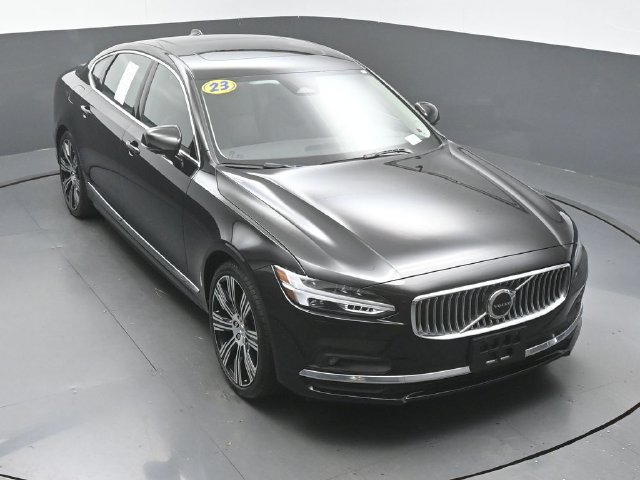 Used 2023 Volvo S90 B6 Plus AWD/4WD image 42