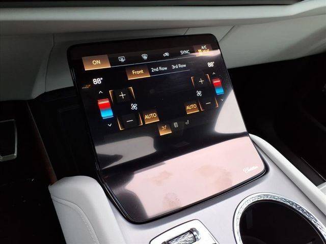 New 2026 Cadillac Vistiq Sport image 33