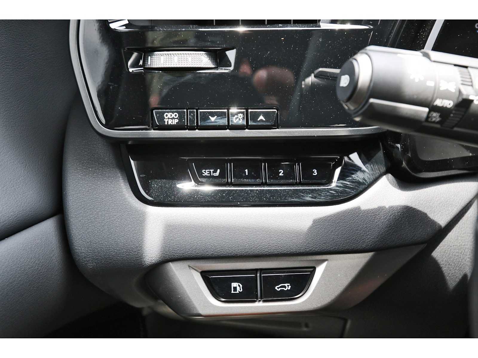 Used 2025 Lexus RX 350 Premium Plus w/ Accessory Package FWD image 20
