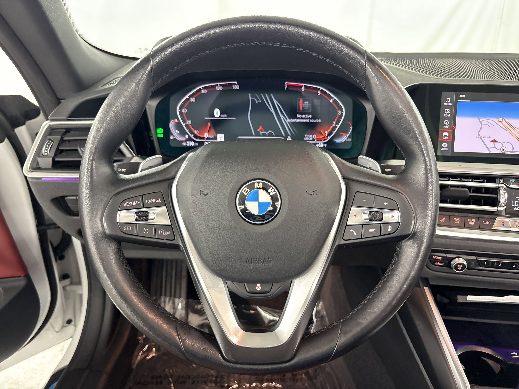Used 2023 BMW 430i Convertible w/ Premium Package RWD image 16
