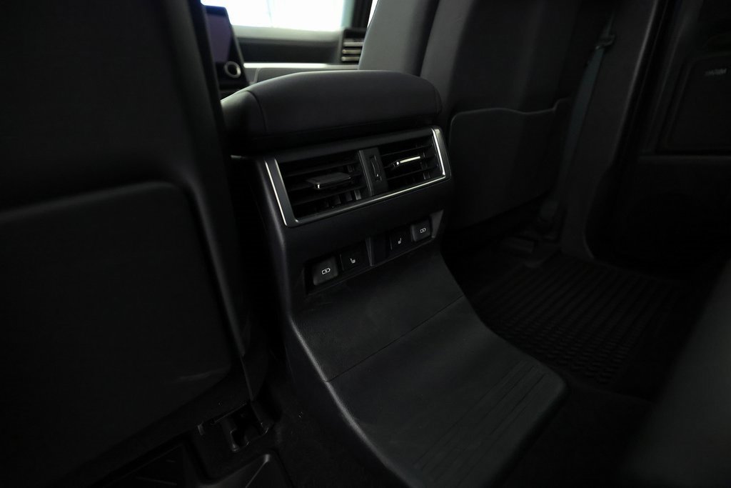 Used 2025 Lexus GX 550 image 15