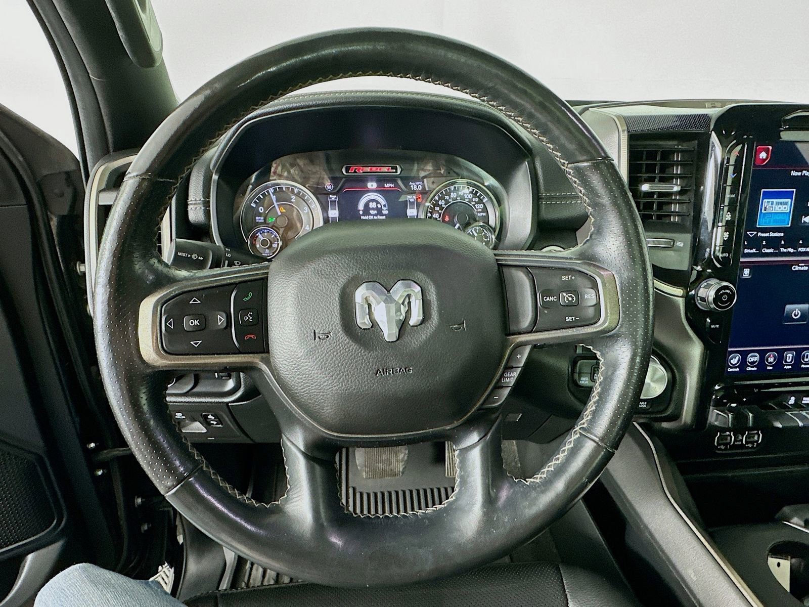 Used 2020 RAM 1500 Rebel image 12