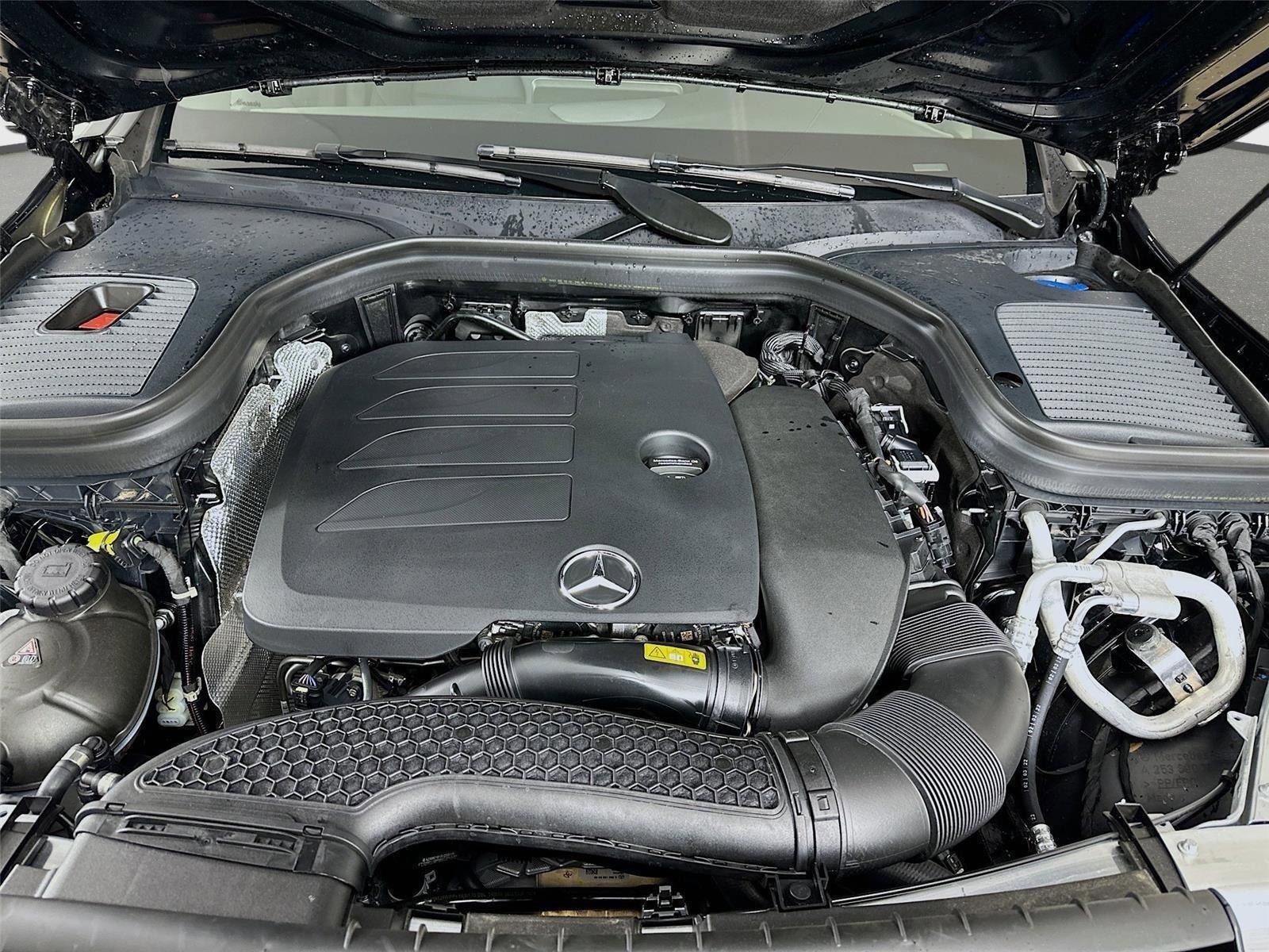 Certified 2022 Mercedes-Benz GLC 300 4MATIC image 37