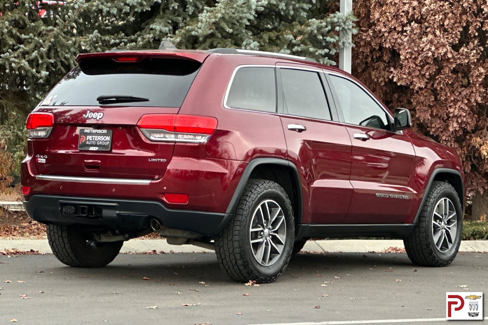 Used 2018 Jeep Grand Cherokee Limited w/ Luxury Group II image 4