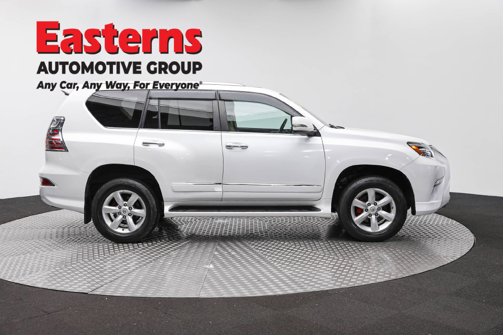 Used 2017 Lexus GX 460 Premium AWD/4WD image 5