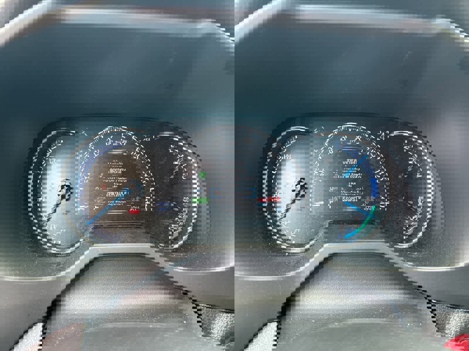 Used 2021 Toyota RAV4 SE w/ Weather & Moonroof Package image 43