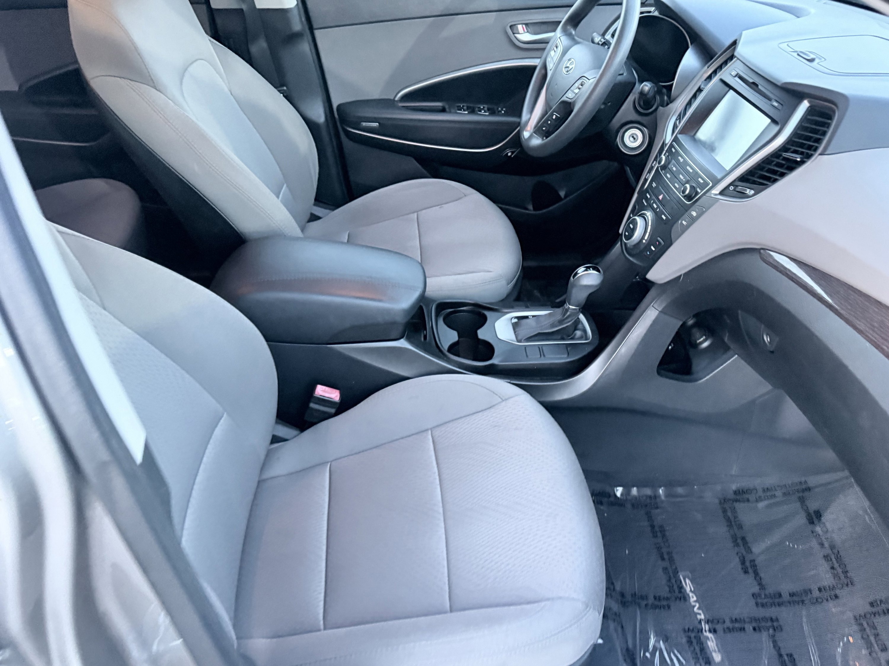 Used 2017 Hyundai Santa Fe Sport FWD image 41