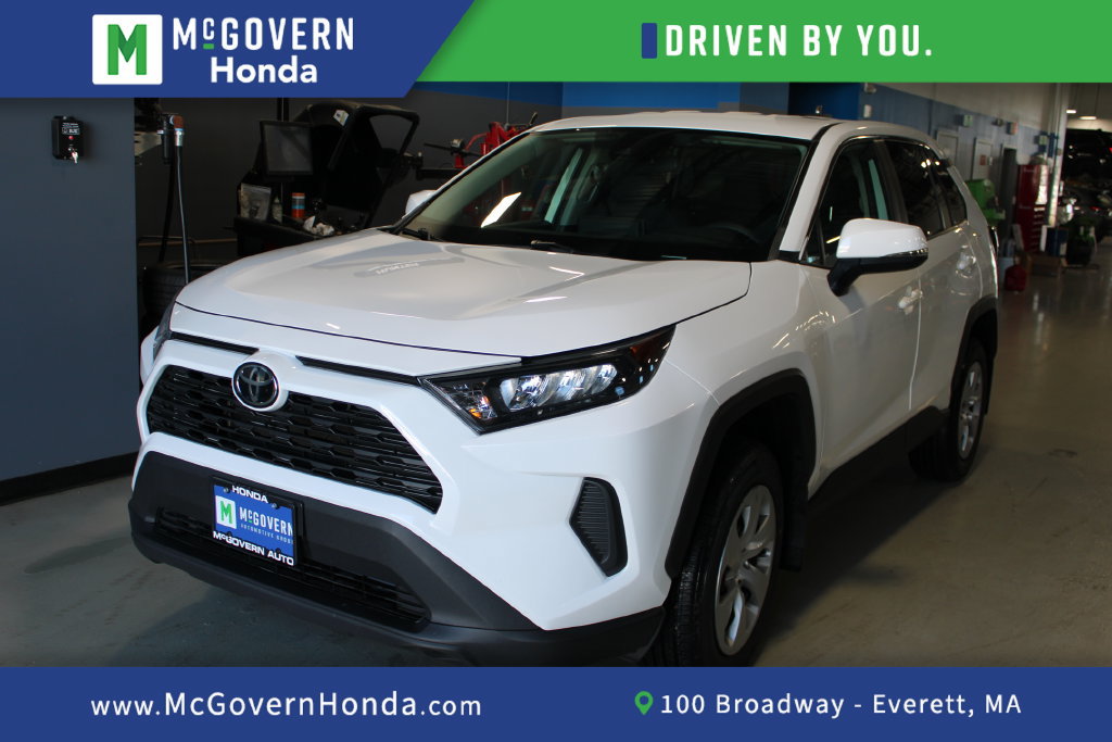Used 2022 Toyota RAV4 LE AWD/4WD image 1