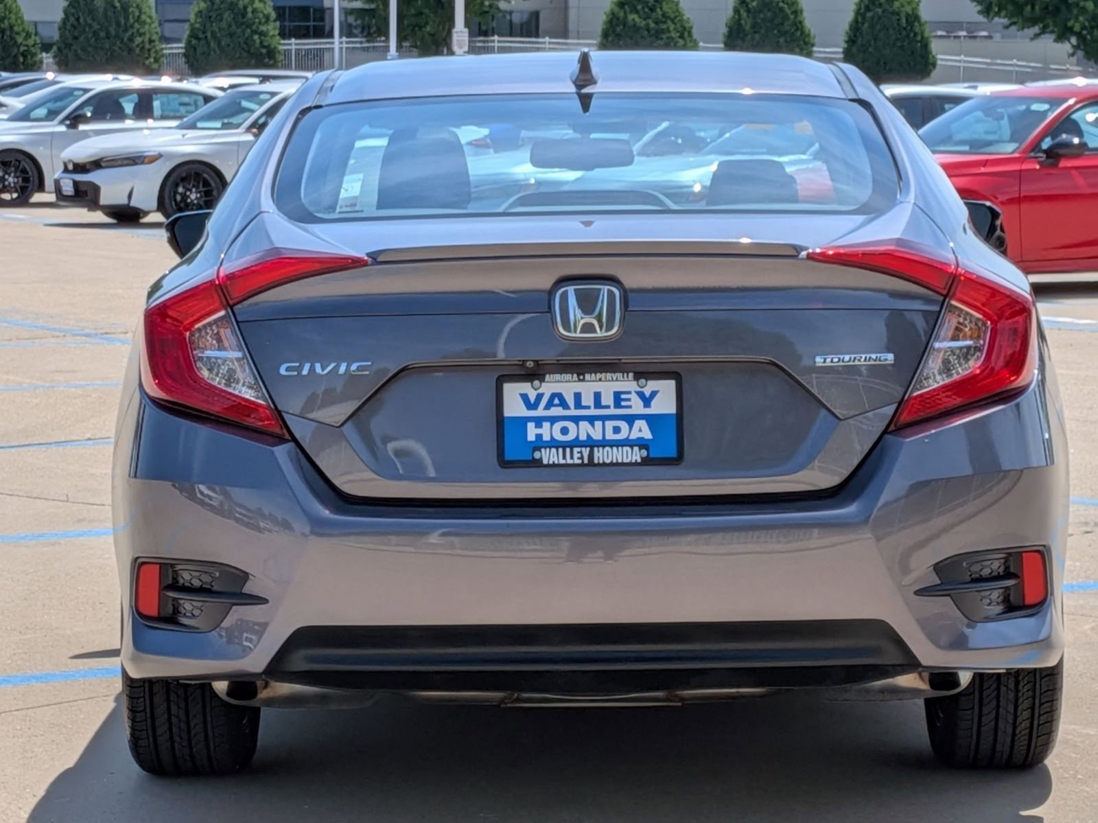 Used 2017 Honda Civic Touring image 7