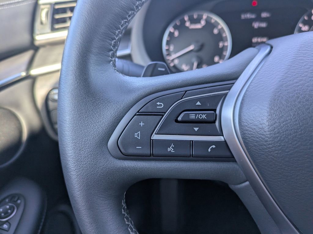 Certified 2025 INFINITI QX50 Luxe image 28