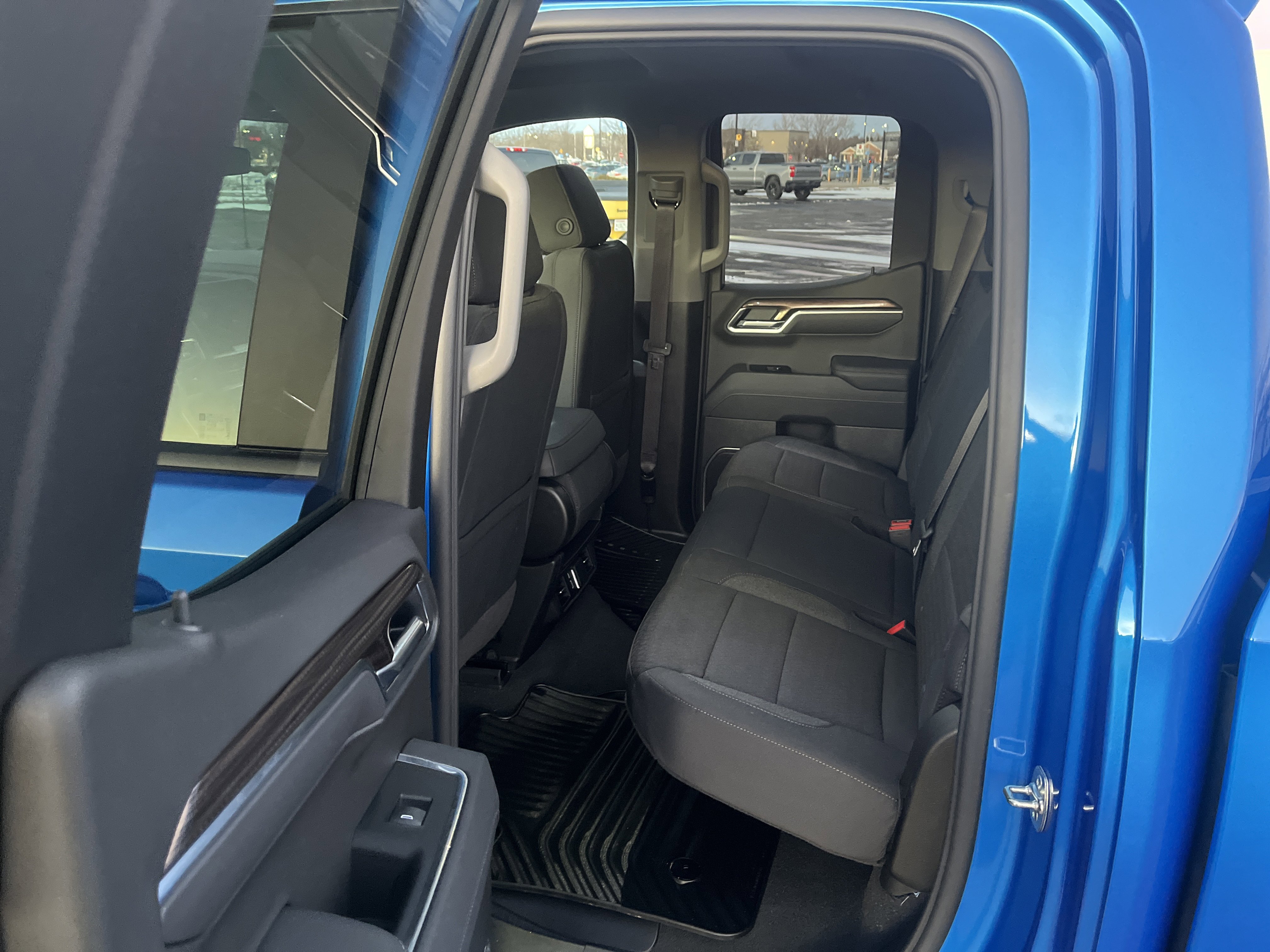 Used 2026 Chevrolet Silverado 1500 LT image 13